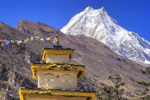 Manaslu-Circuit-Trek-view